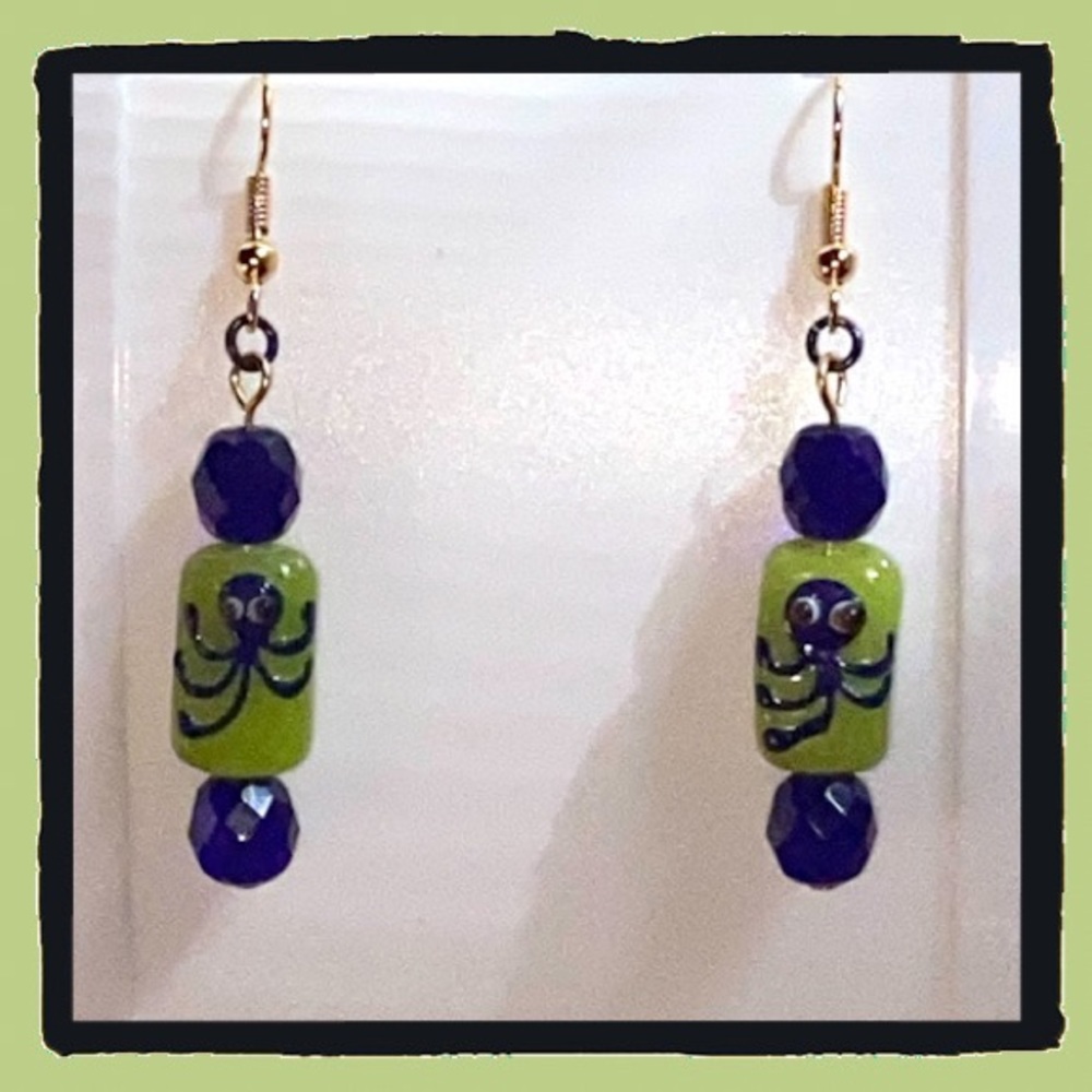 Octopus Spider Earrings Green Blue Halloween - Picture 3 of 7